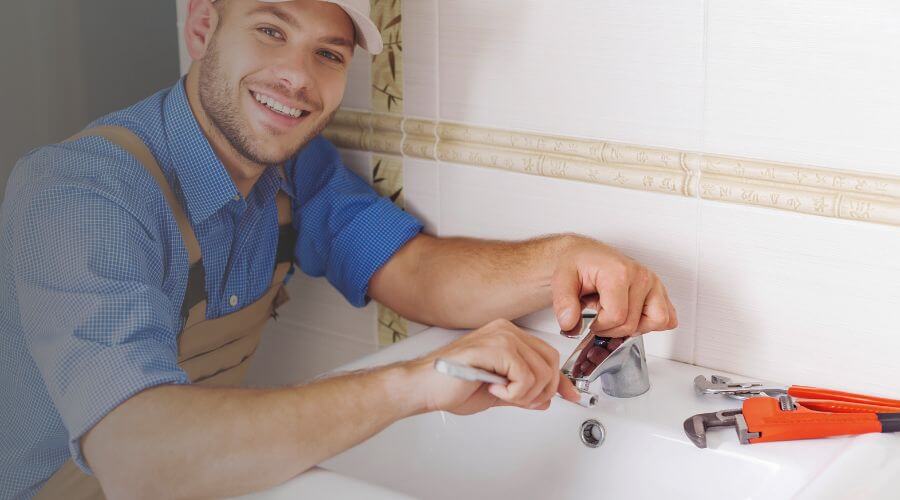 Local expert plumbing services in Warm Springs, AR